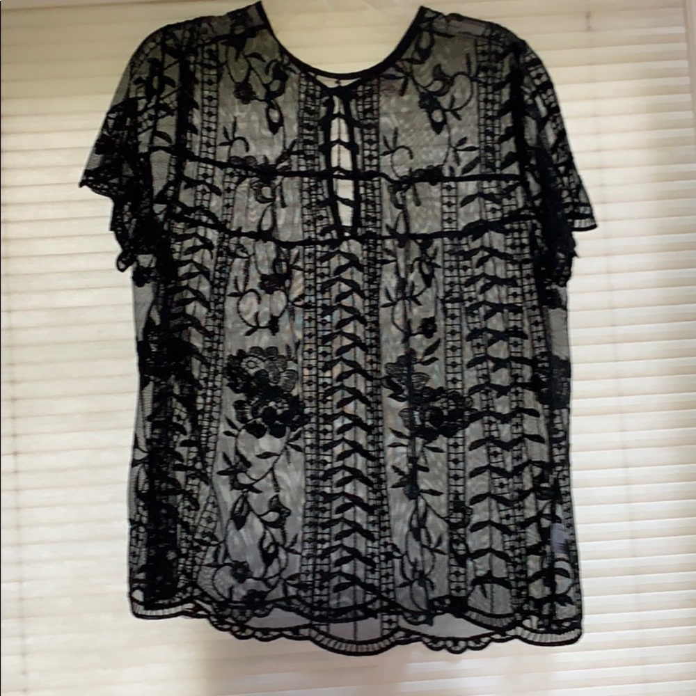 Medina black lace see thru top xl $14